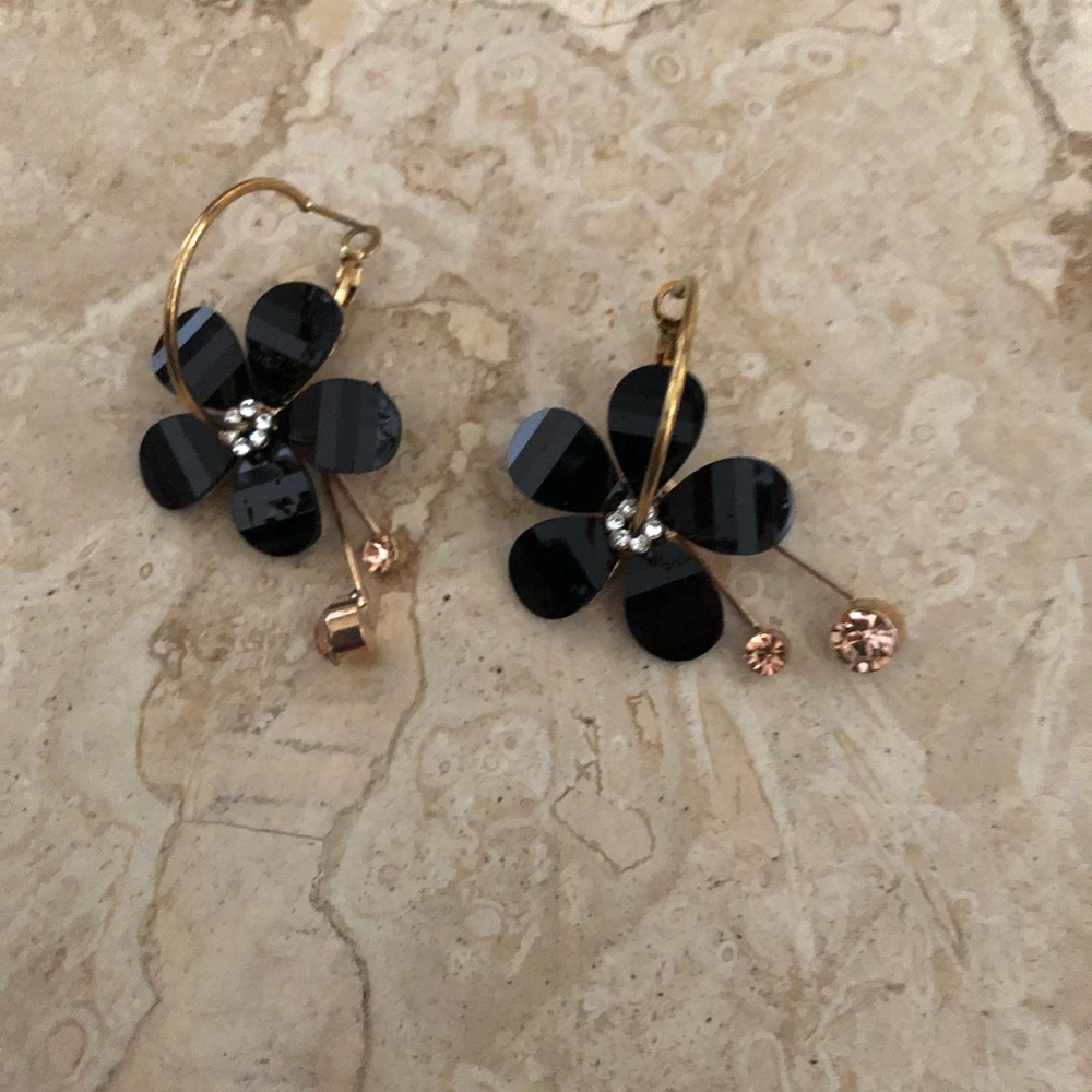 Black and gold Cinderella fashion jewelry